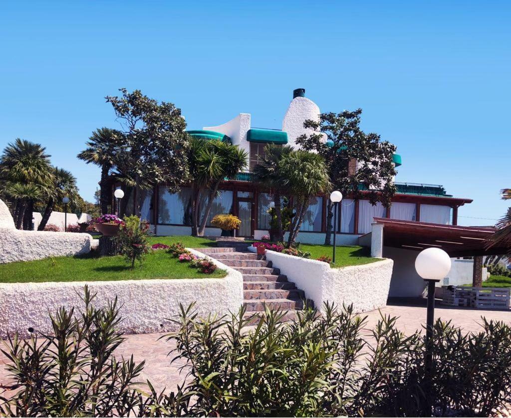 Villalessandra Civitavecchia Exterior foto
